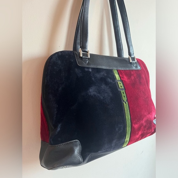 Roberta di Camerino Vintage Black and Red Velvet Shoulder Bag - Picture 3 of 14